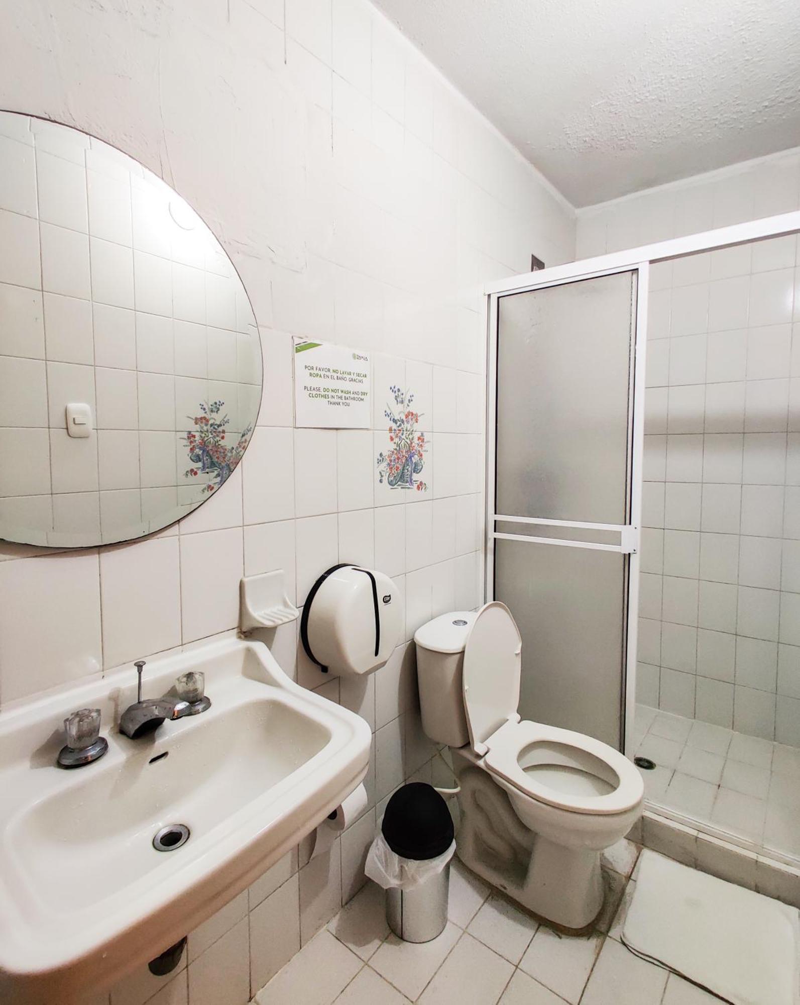 Zamia Hostel Μπουκαραμάνγκα Εξωτερικό φωτογραφία